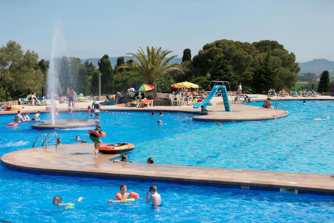 ל'אסטרטיט Castell Montgri - Mobile Homes By Lifestyle Holidays מראה חיצוני תמונה