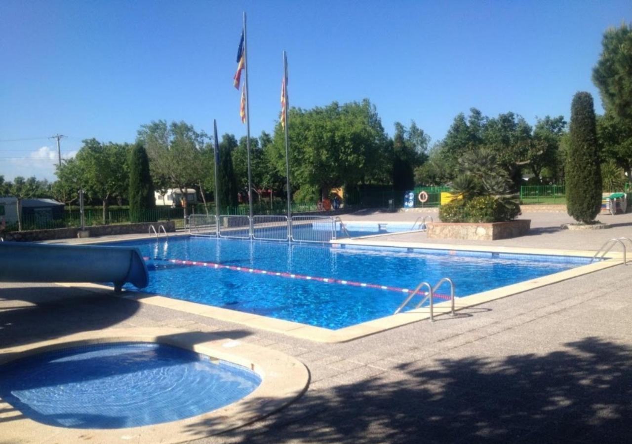 ל'אסטרטיט Castell Montgri - Mobile Homes By Lifestyle Holidays מראה חיצוני תמונה