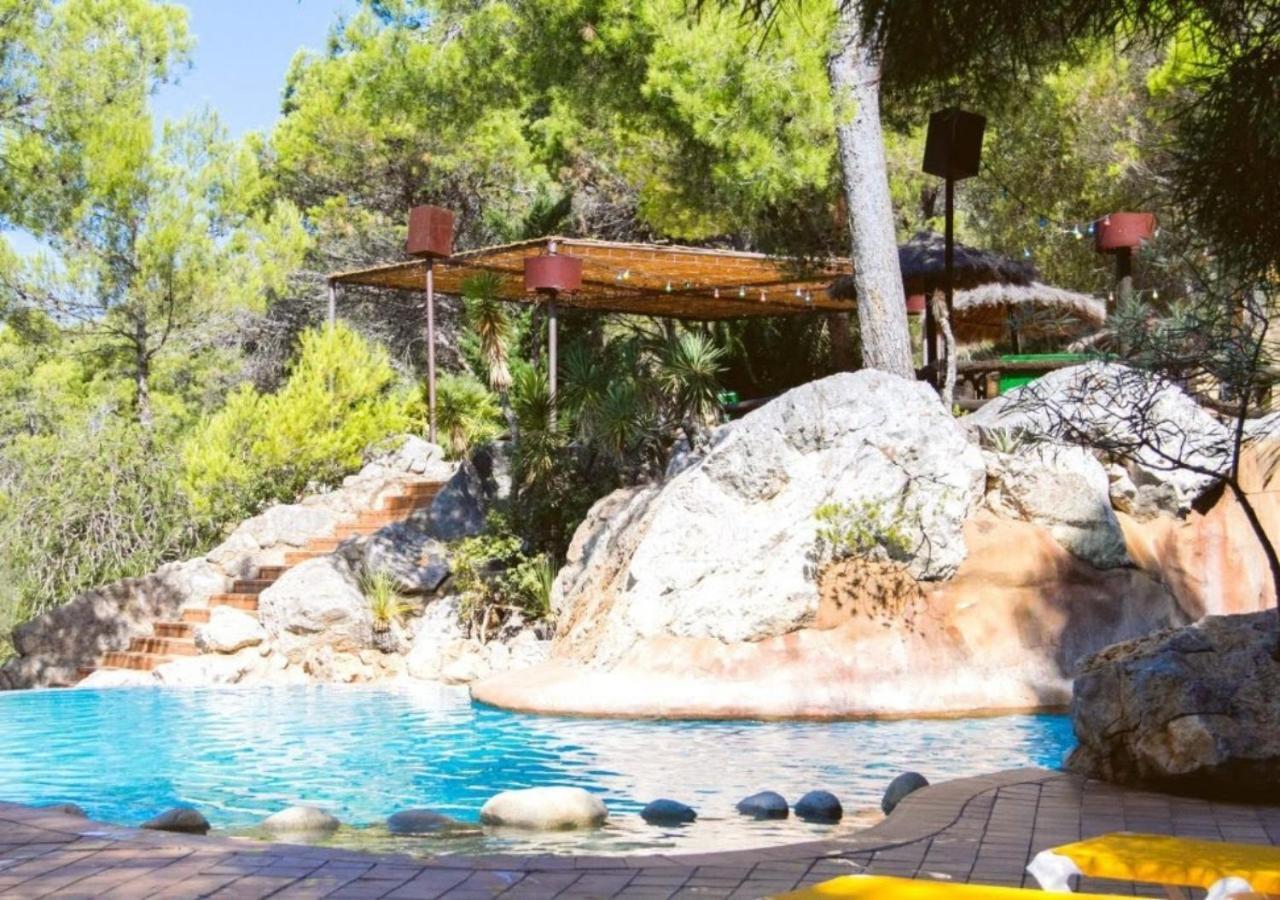 ל'אסטרטיט Castell Montgri - Mobile Homes By Lifestyle Holidays מראה חיצוני תמונה