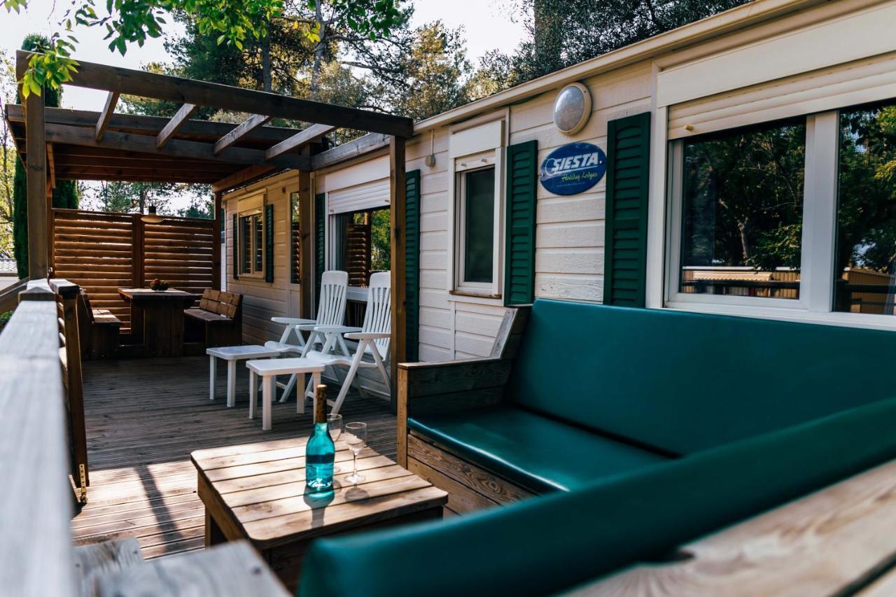 ל'אסטרטיט Castell Montgri - Mobile Homes By Lifestyle Holidays מראה חיצוני תמונה