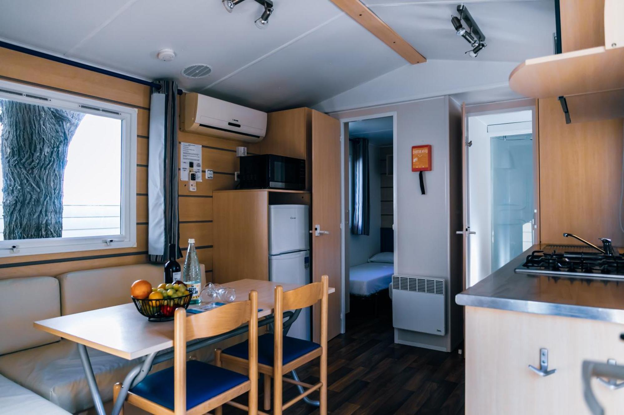 ל'אסטרטיט Castell Montgri - Mobile Homes By Lifestyle Holidays חדר תמונה
